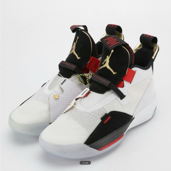 Nike Air Jordan 33 Future Flight High Top Sneakers in White, Red \u0026 Black W/ Box